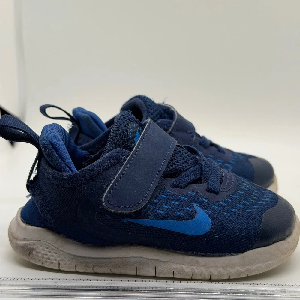 Nike Free RN Toddler Shoes Navy‎ Blue Hook and Loop Athletic Sneakers Size 6C